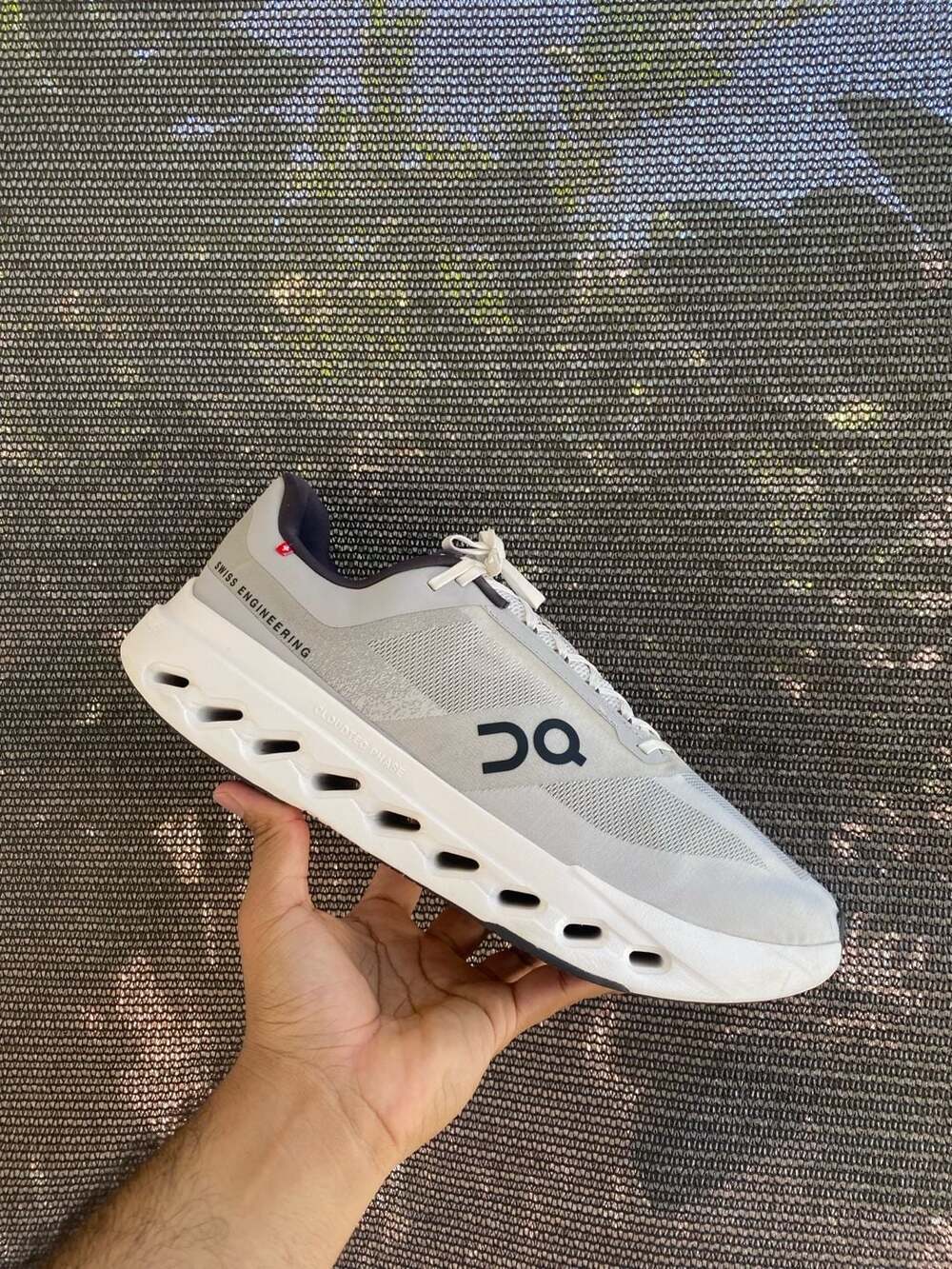 On Running Cloudsurfer Next Sneakers in Glacier/White